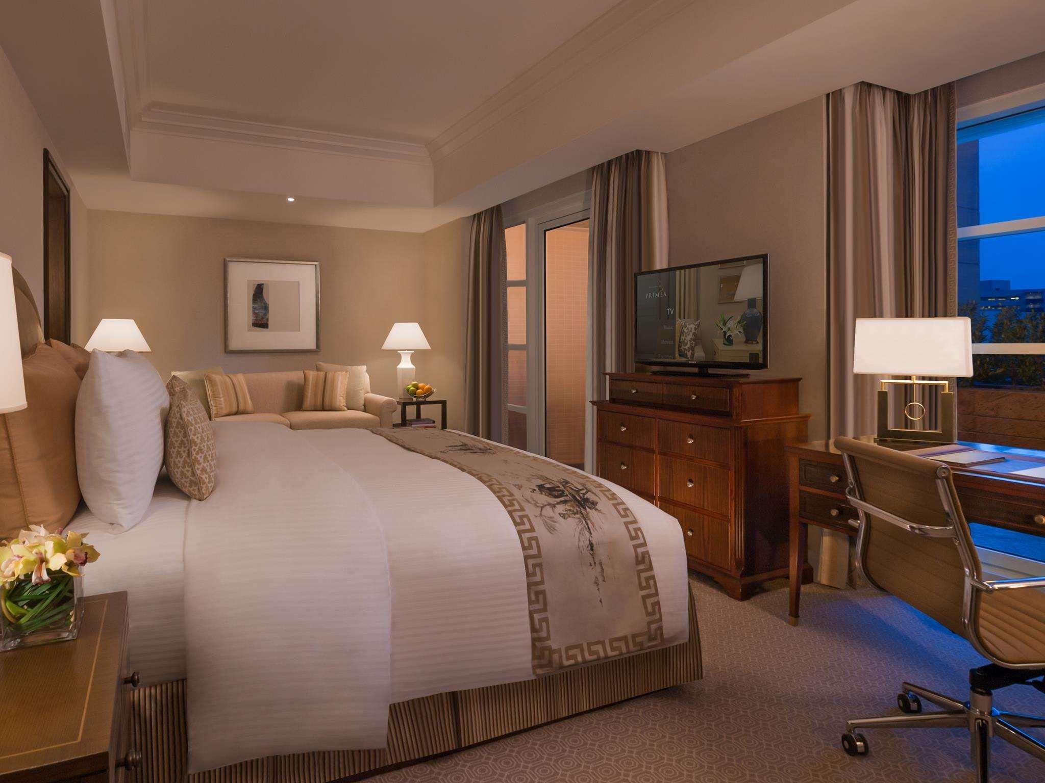 Aparthotel Discovery Primea Makati City