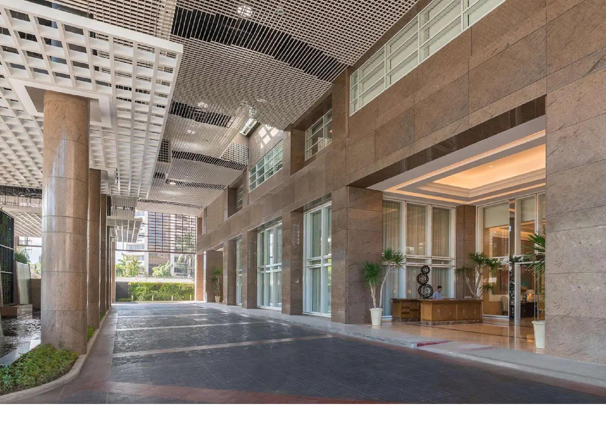 Aparthotel Discovery Primea Makati City