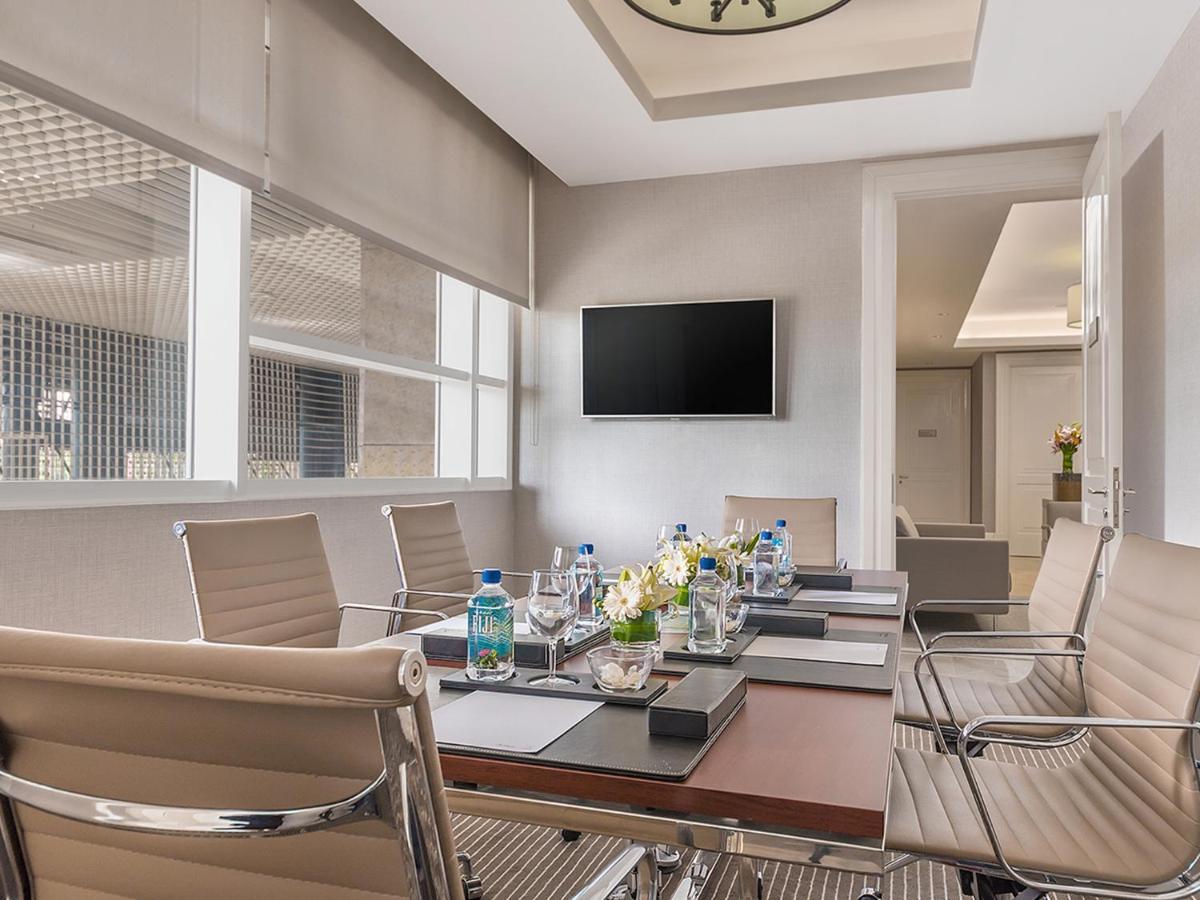 Discovery Primea Makati City